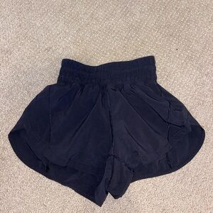 NWOT Black Lululemon Track That High Rise Short 3”